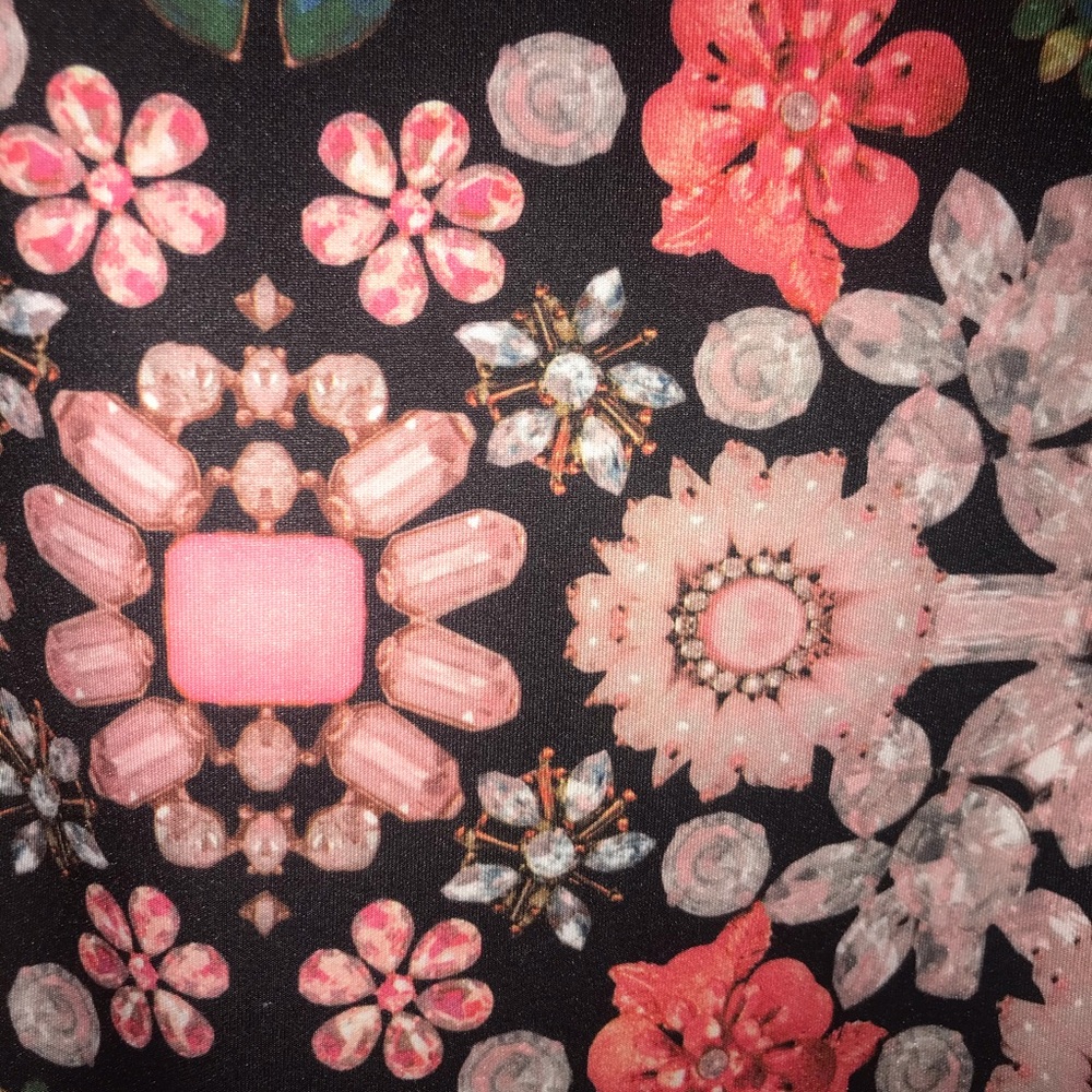 Only worn once kaleidoscope dress! - Picture 4 of 4